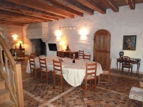 Le Vieux Chateau Bed & Breakfast Airvault